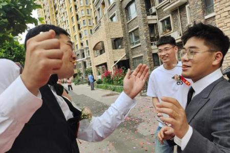 2025年6月份寿庆吉日 2025年6月份26日可以结婚吗